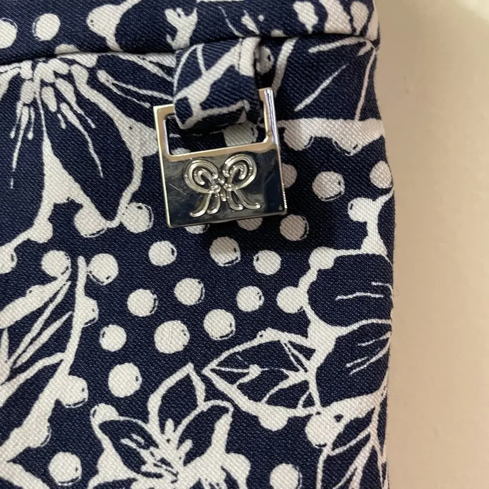 Rafaella this floral